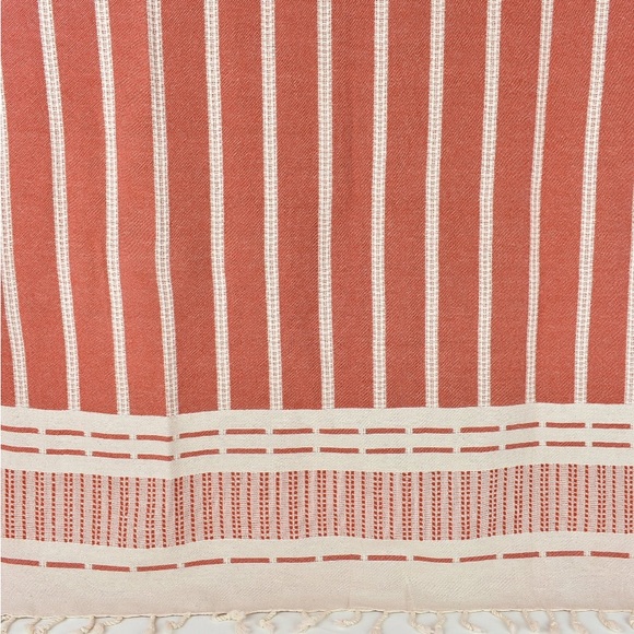 S X S W Desert Red Towel Blanket FLiPSiDE Threads Anthropologie Organic Cotton - Picture 13 of 13